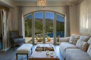 Villa Elanthy-New Luxury villa with private sea access